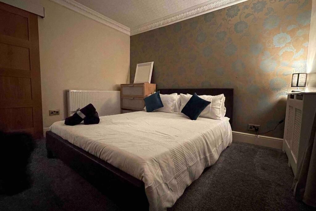 Vila Detached Bungalow II Big Garden II Pet Friendly Hednesford Exteriér fotografie