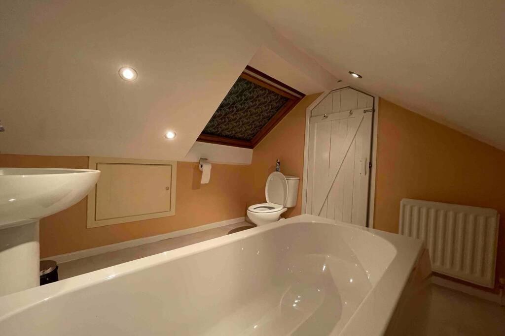 Vila Detached Bungalow II Big Garden II Pet Friendly Hednesford Exteriér fotografie
