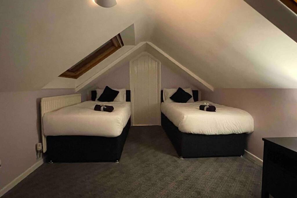 Vila Detached Bungalow II Big Garden II Pet Friendly Hednesford Exteriér fotografie