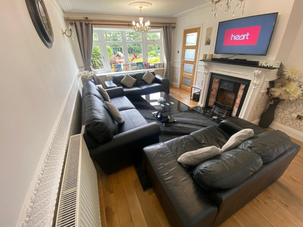 Vila Detached Bungalow II Big Garden II Pet Friendly Hednesford Exteriér fotografie